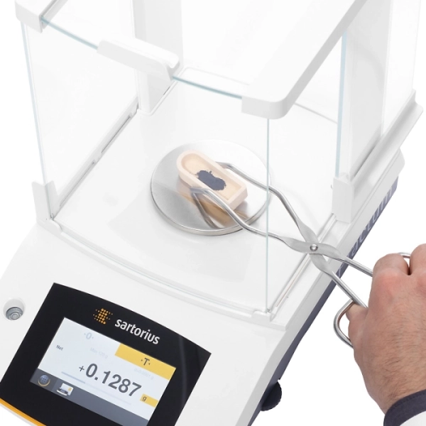 Анализатор углерода / водорода / серы ELEMENTRAC CHS-r2